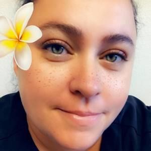 Meet your Posher, Cortney